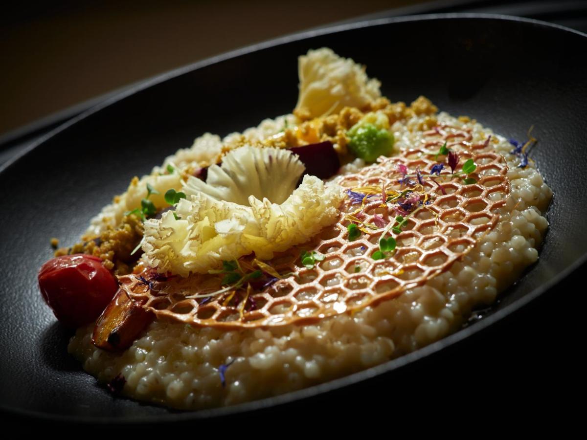 Auberge De Bellelay Restaurant Chez Aron Balde ภายนอก รูปภาพ