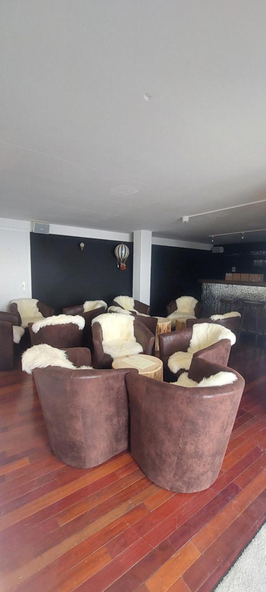 Auberge De Bellelay Restaurant Chez Aron Balde ภายนอก รูปภาพ