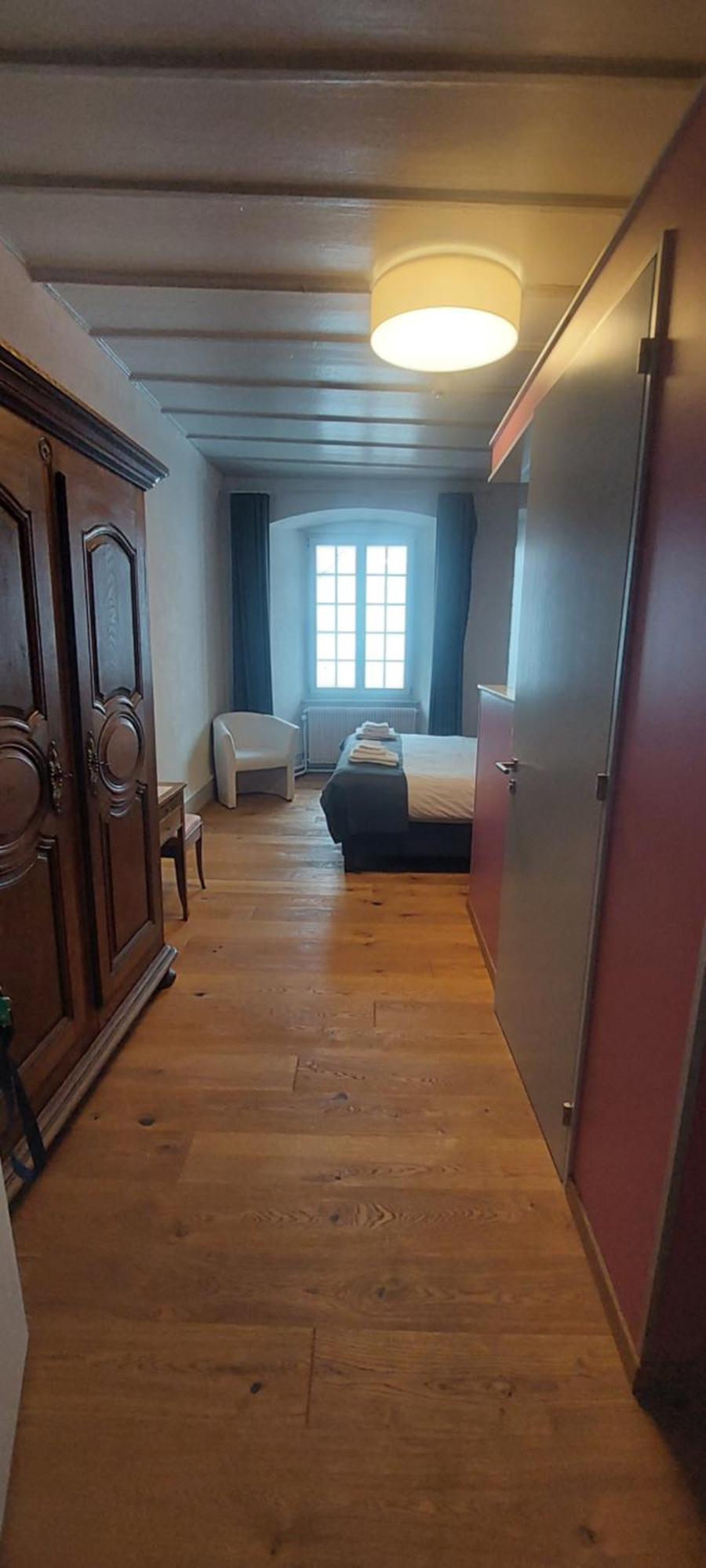 Auberge De Bellelay Restaurant Chez Aron Balde ภายนอก รูปภาพ